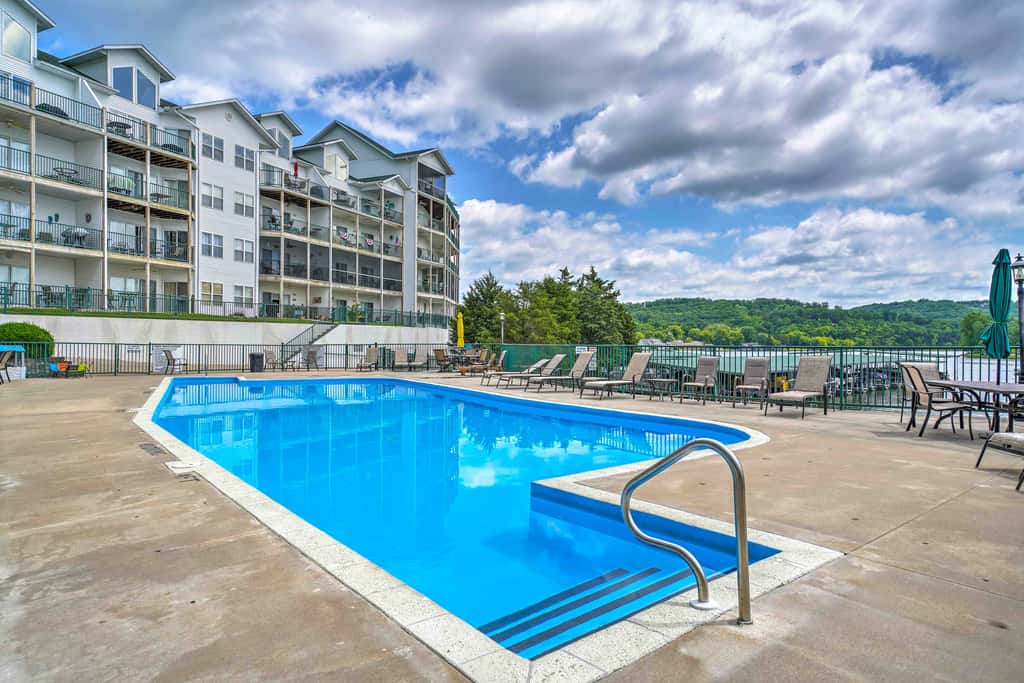 4 Mi to Dtwn: Gem w/ Lake Access in Camdenton