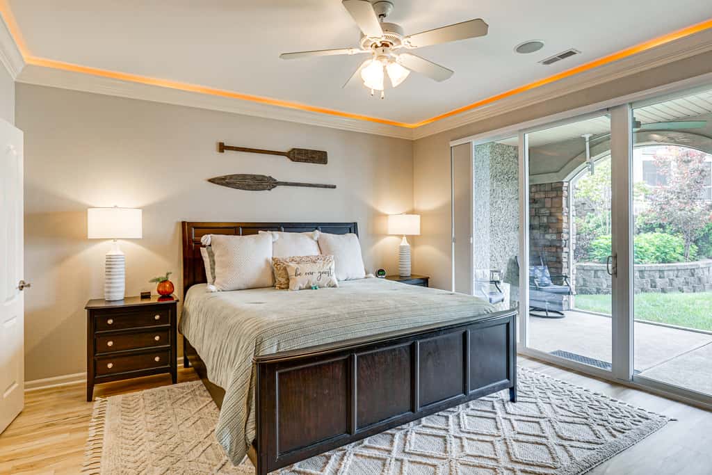 Boat Slip + Pool Access: Osage Beach Retreat