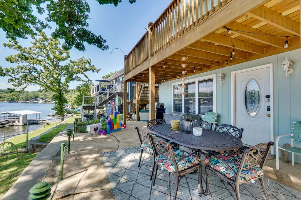 Lakefront & Dog-Friendly Gem in Gravois Mills