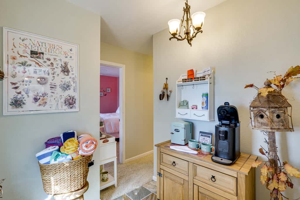 Lakefront & Dog-Friendly Gem in Gravois Mills