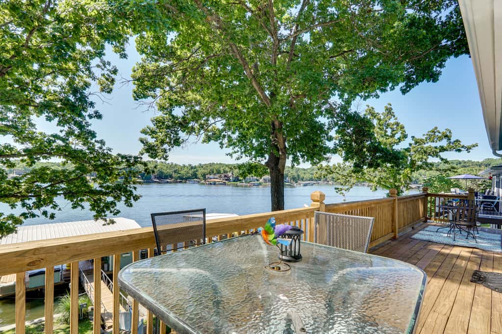 Lakefront & Dog-Friendly Gem in Gravois Mills