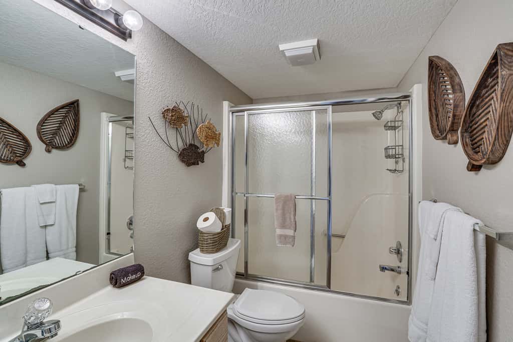 Lakefront Osage Beach Abode w/ Grill & Pool Access