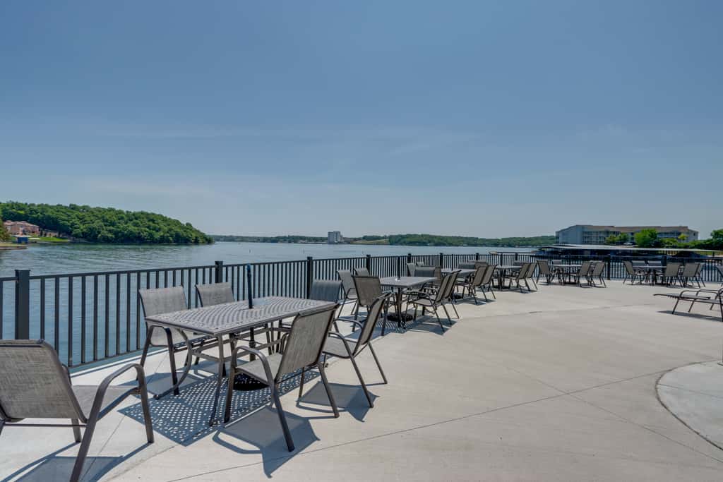 Village of Four Seasons Lake Condo w/ Pool Access!