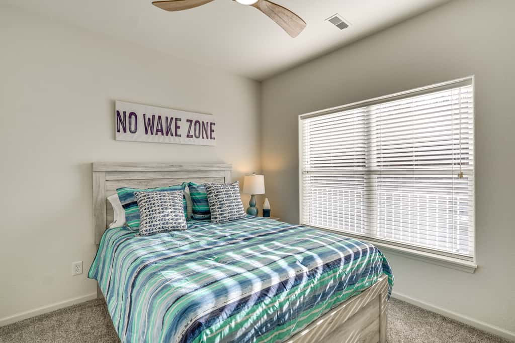 Lake Ozark Condo w/ Water Views & Pool Access!
