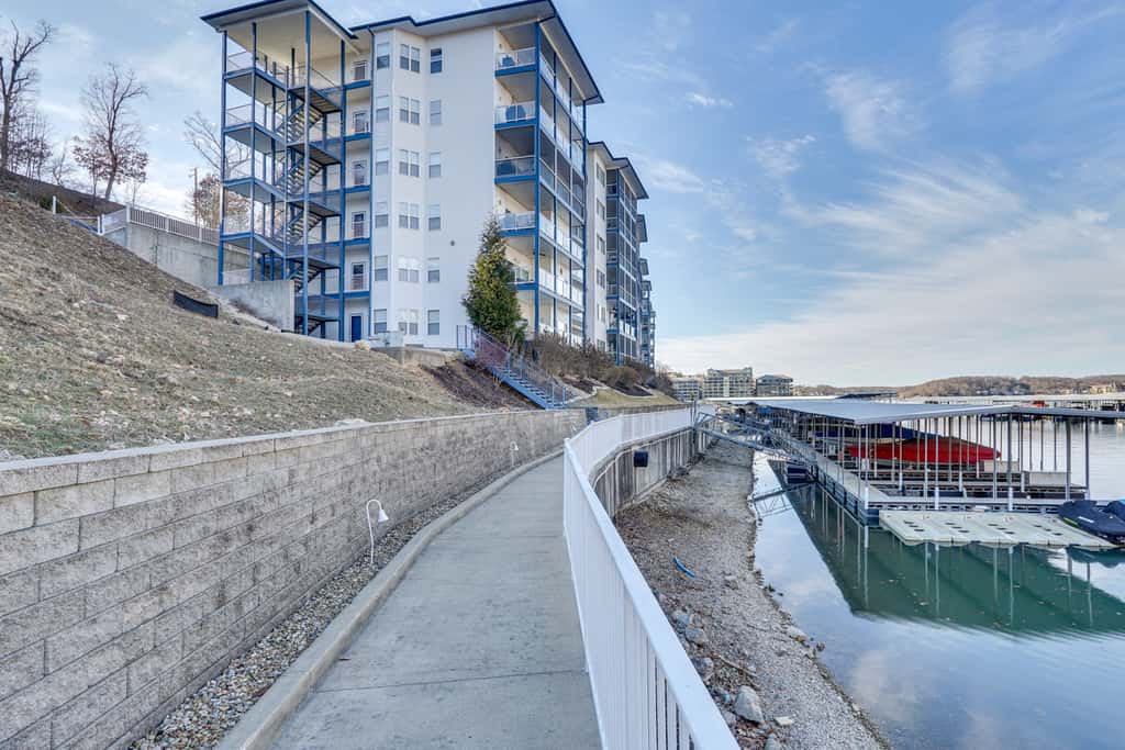 Lake Ozark Condo w/ Water Views & Pool Access!
