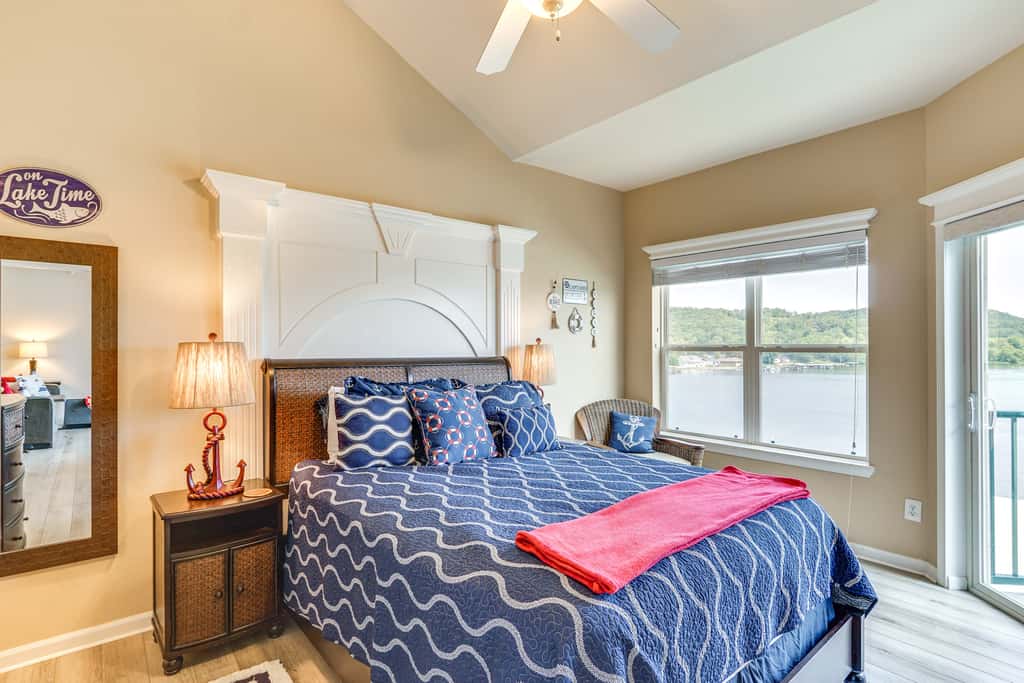 Lakefront Camdenton Condo Near Ha Ha Tonka