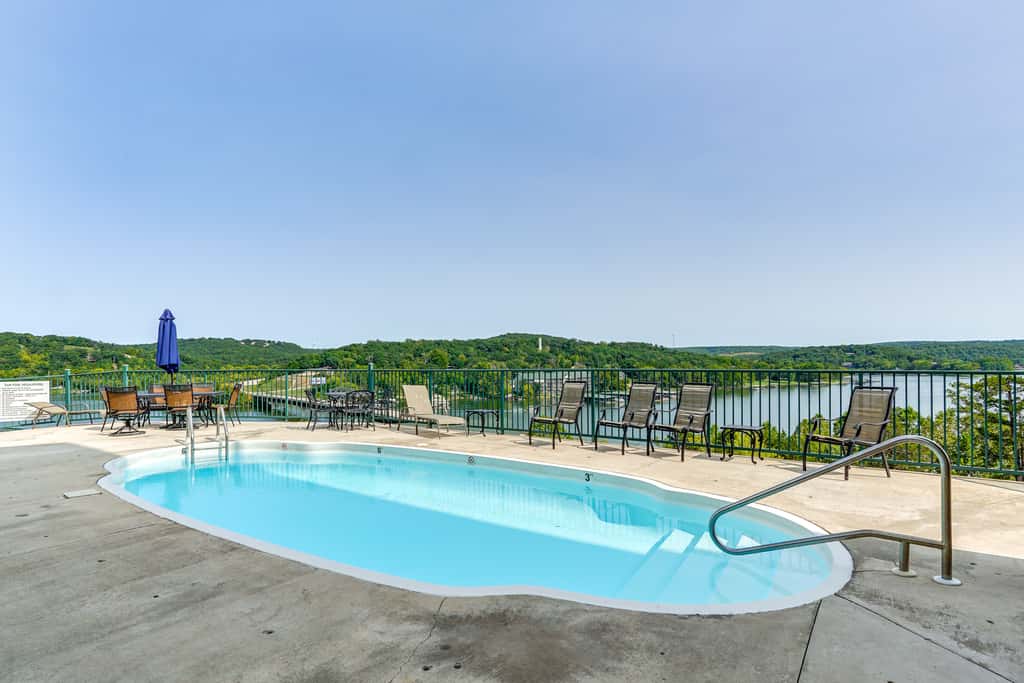 Lakefront Camdenton Condo Near Ha Ha Tonka
