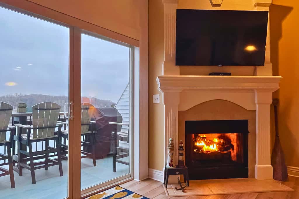 Lakefront Camdenton Condo Near Ha Ha Tonka