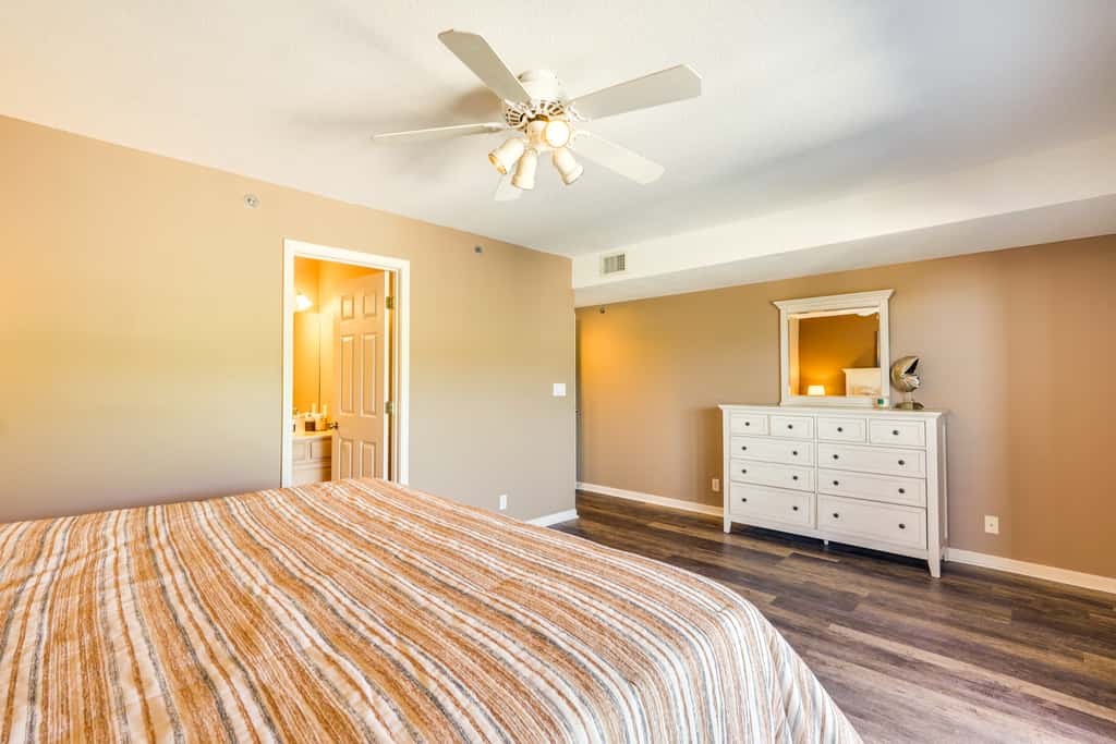 Waterfront Lazy Days Condo w/ Views & Pool Access!