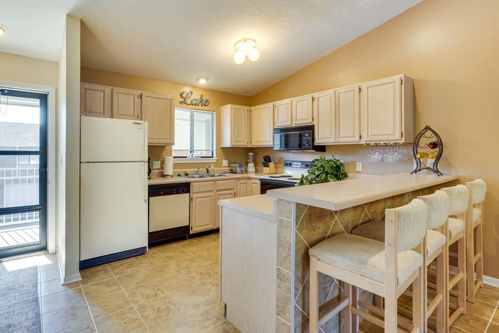 Waterfront Lazy Days Condo w/ Views & Pool Access!
