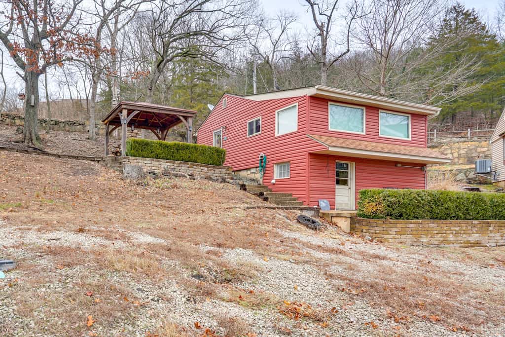 Private Boat Dock: Lakefront Cabin in Camdenton