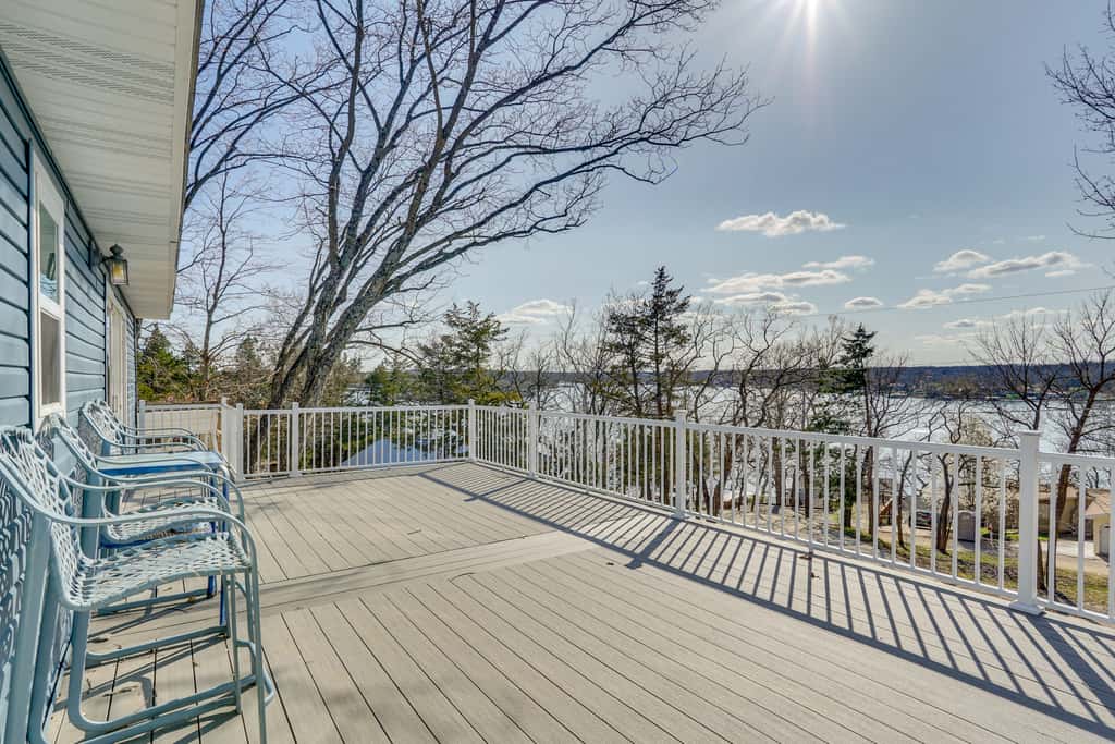 3 Mi to the Lake: Rocky Mount Home w/ Water Views!