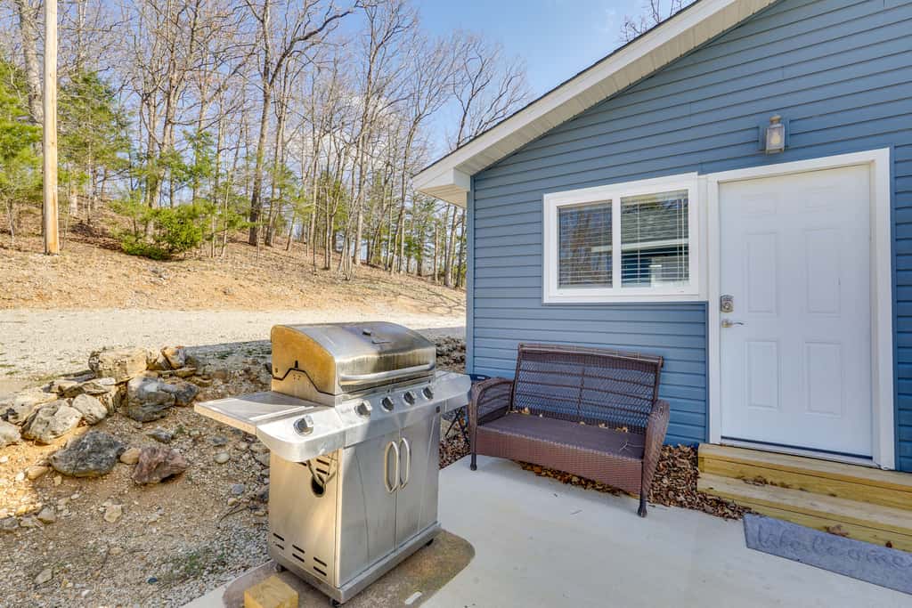 3 Mi to the Lake: Rocky Mount Home w/ Water Views!
