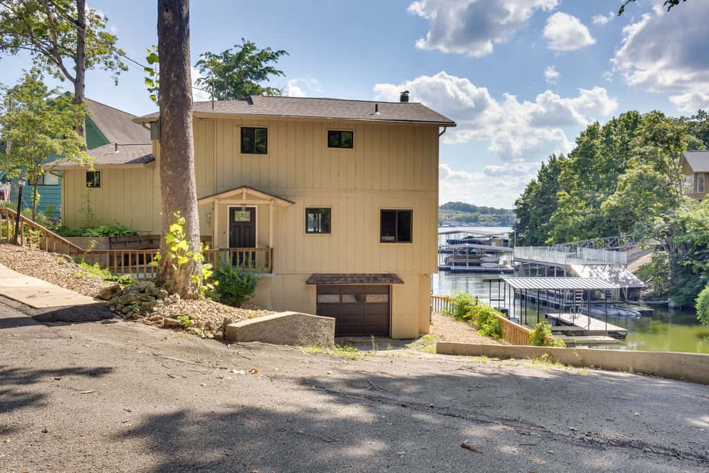 Fire Pit + Private Dock: Ozarks Family Escape!