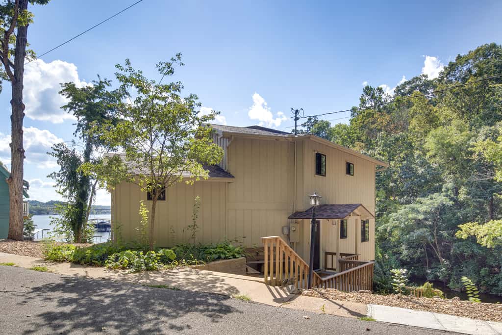 Fire Pit + Private Dock: Ozarks Family Escape!