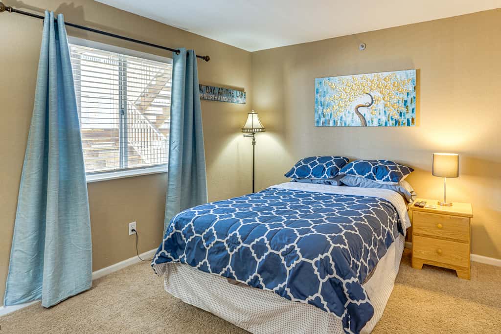 Pool Access, Steps to Beach: Scenic Ozarks Retreat