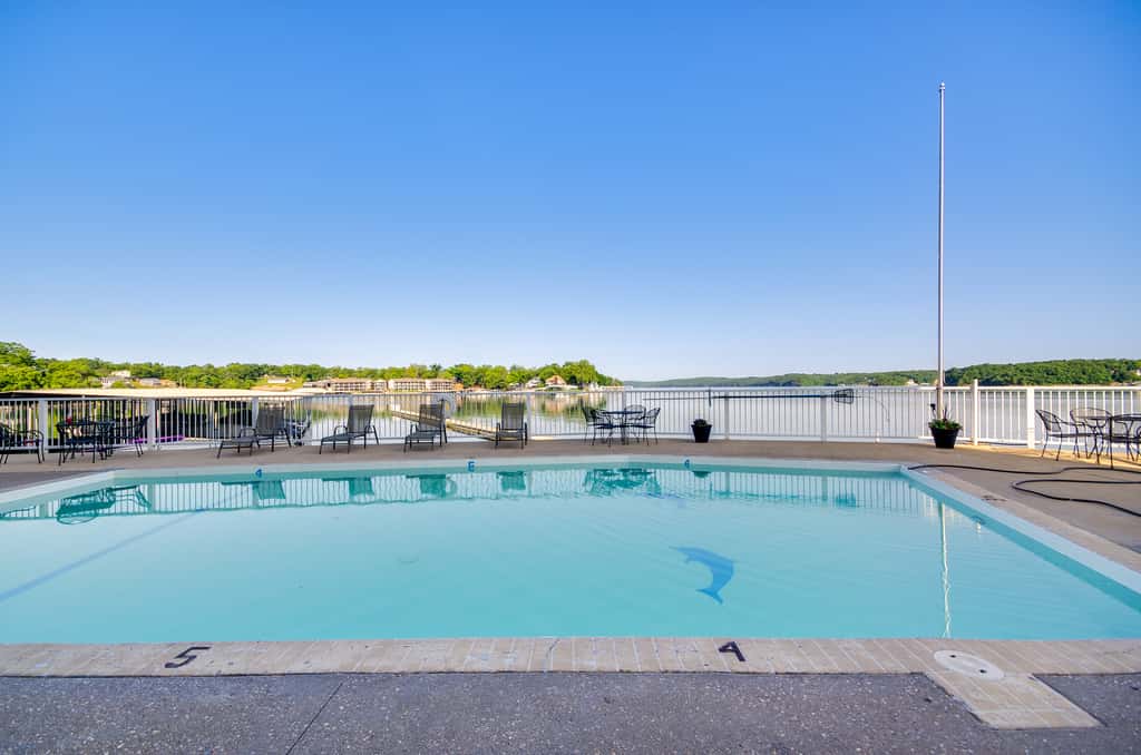 Pool & Beach Access: Lake of the Ozarks Condo