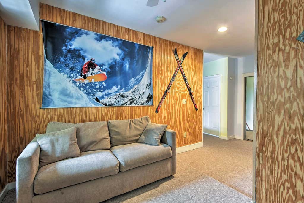 Lake Harmony Condo < 1 Mi to Big Boulder Mountain!
