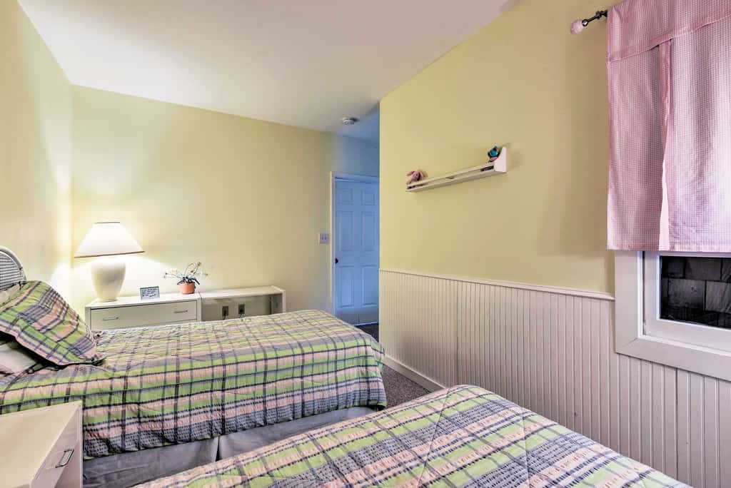 Lake Harmony Condo < 1 Mi to Big Boulder Mountain!