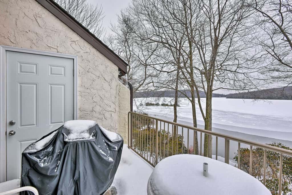 Lake Harmony Condo < 1 Mi to Big Boulder Mountain!