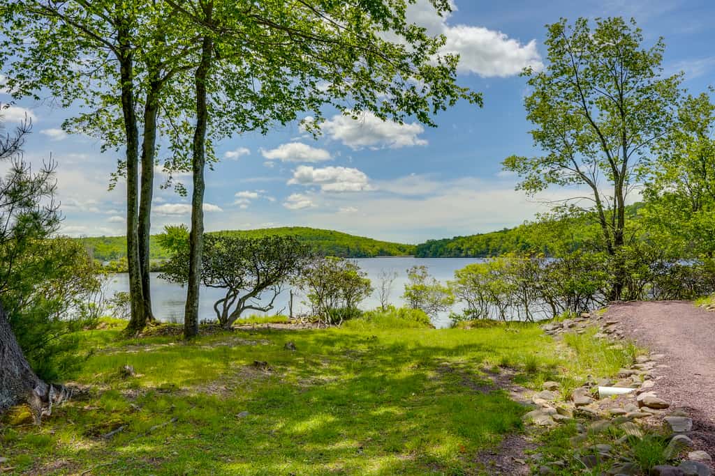 Lake Harmony Condo < 1 Mi to Big Boulder Mountain!