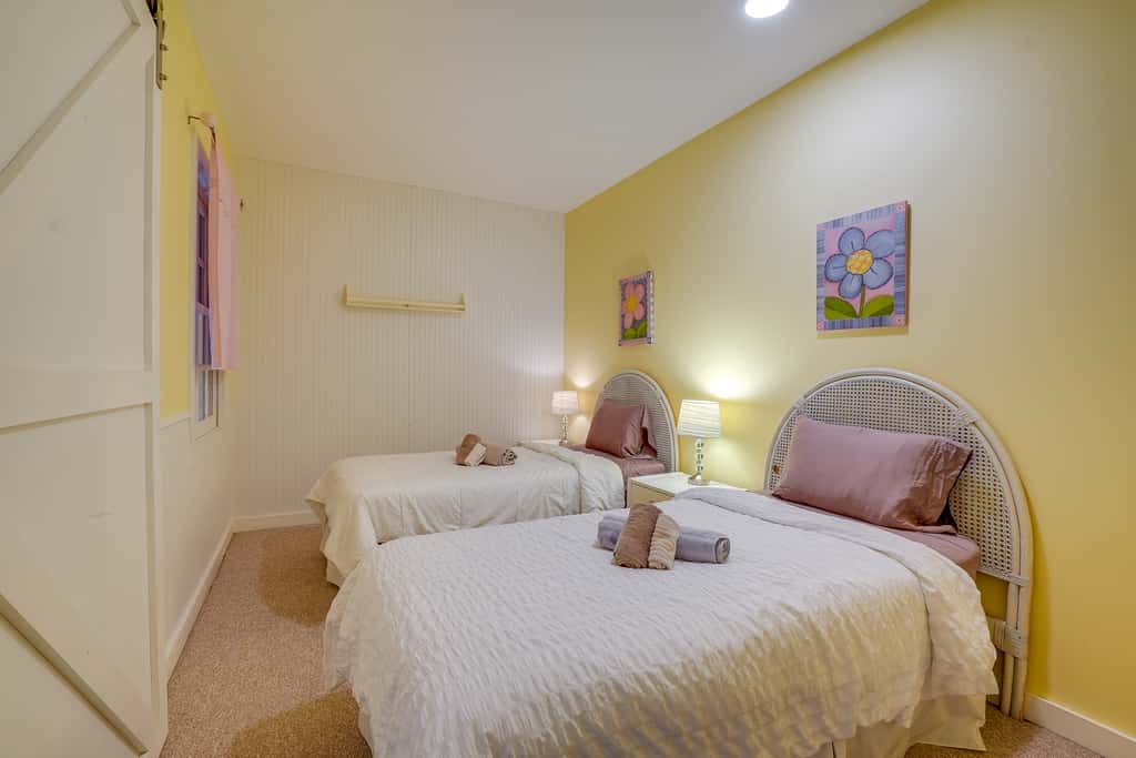 Lake Harmony Condo < 1 Mi to Big Boulder Mountain!