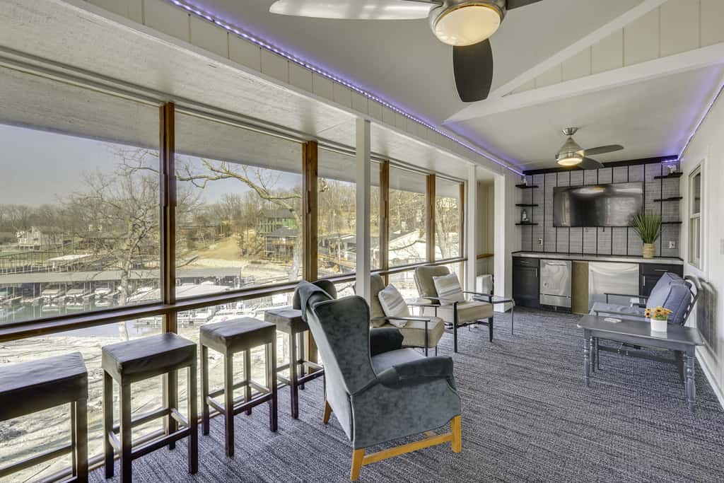 Water-View Deck! Lake Ozark Extended Stay