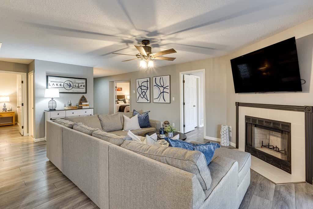Lakefront Village of Four Seasons Gem w/ Balcony!