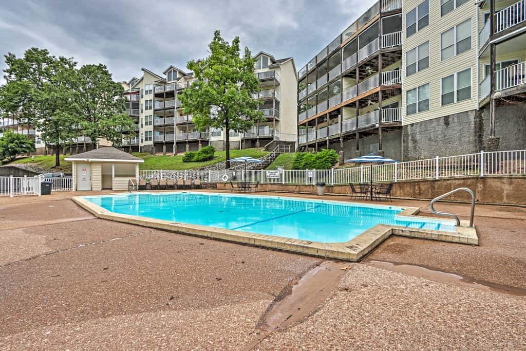 Beach, Boat Slip, Views! Lake of the Ozarks Condo