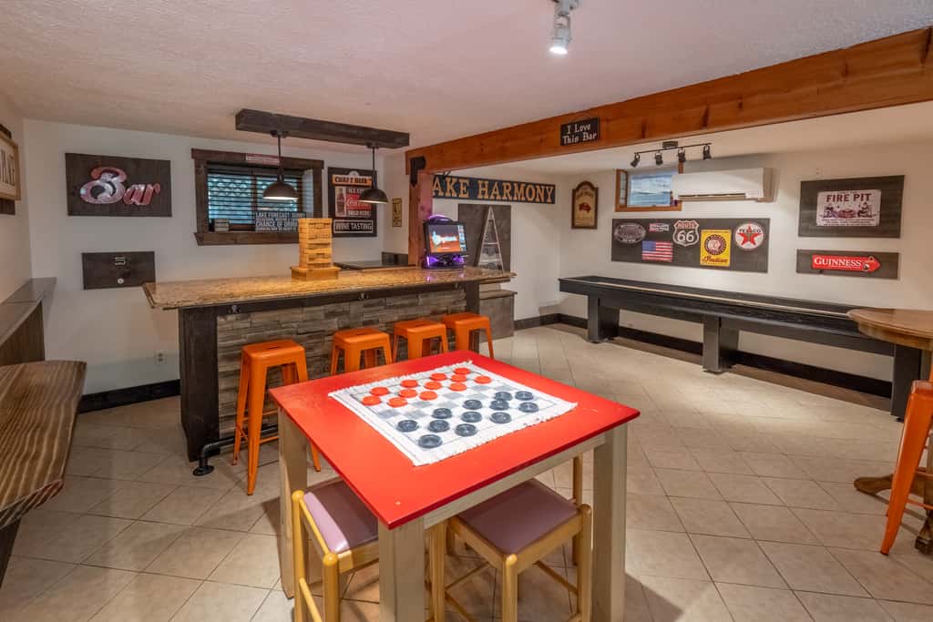 Lake Harmony Estates Home | Fire Pit | Game Room