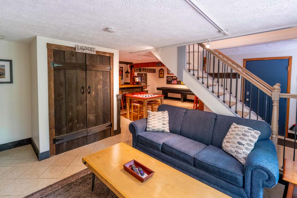 Lake Harmony Estates Home | Fire Pit | Game Room