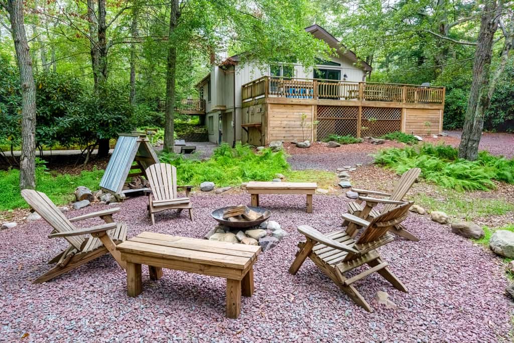 Lake Harmony Estates Home | Fire Pit | Game Room