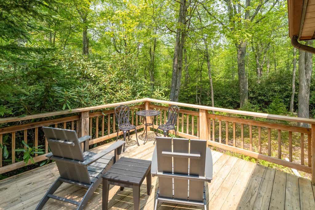 Lake Harmony Estates Home | Fire Pit | Game Room