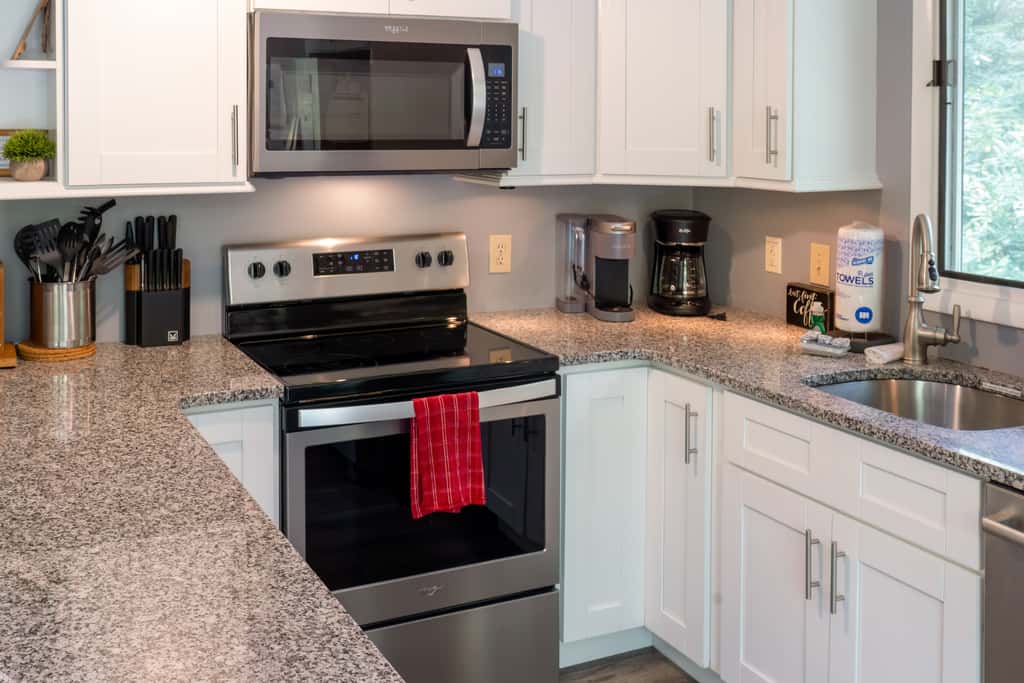 Lake Harmony Estates Home | Fire Pit | Game Room