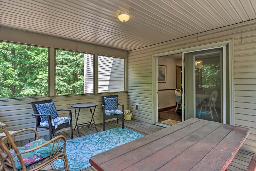 Deck, Hot Tub & Game Room: Lake Harmony Home