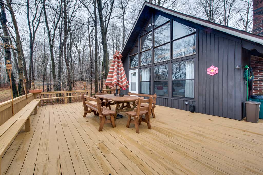 Fire Pit + Community Perks: Gouldsboro Cabin!
