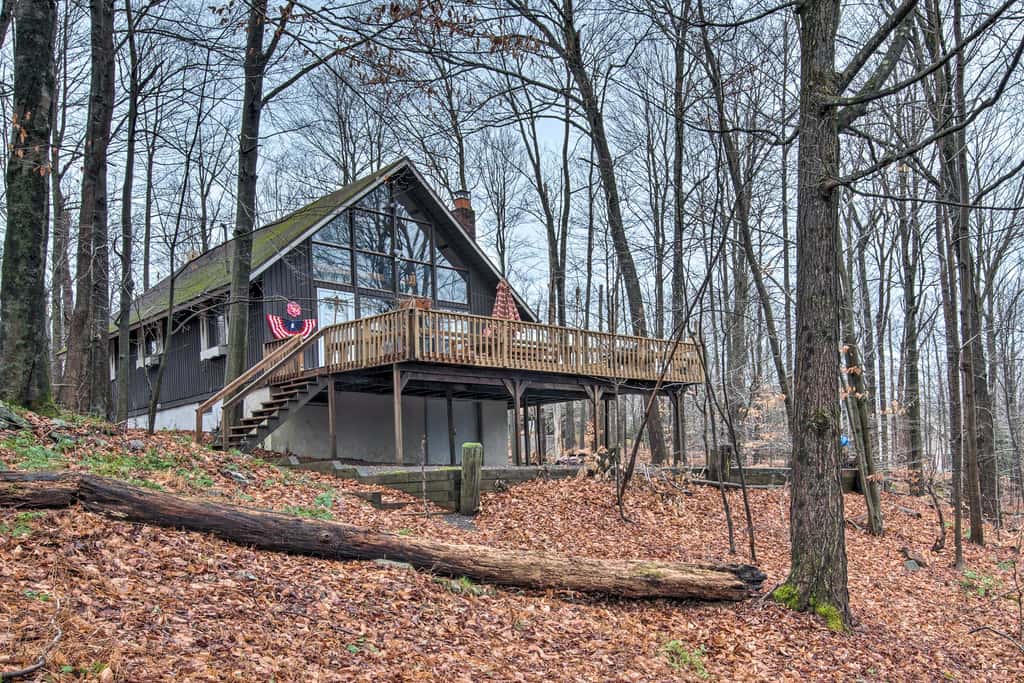 Fire Pit + Community Perks: Gouldsboro Cabin!