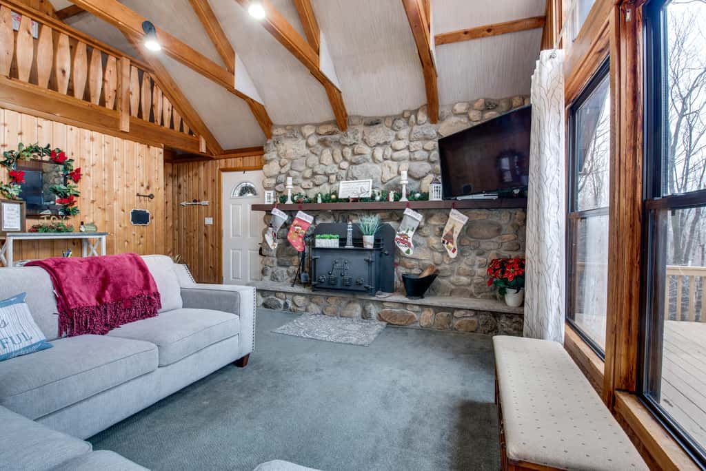 Fire Pit + Community Perks: Gouldsboro Cabin!