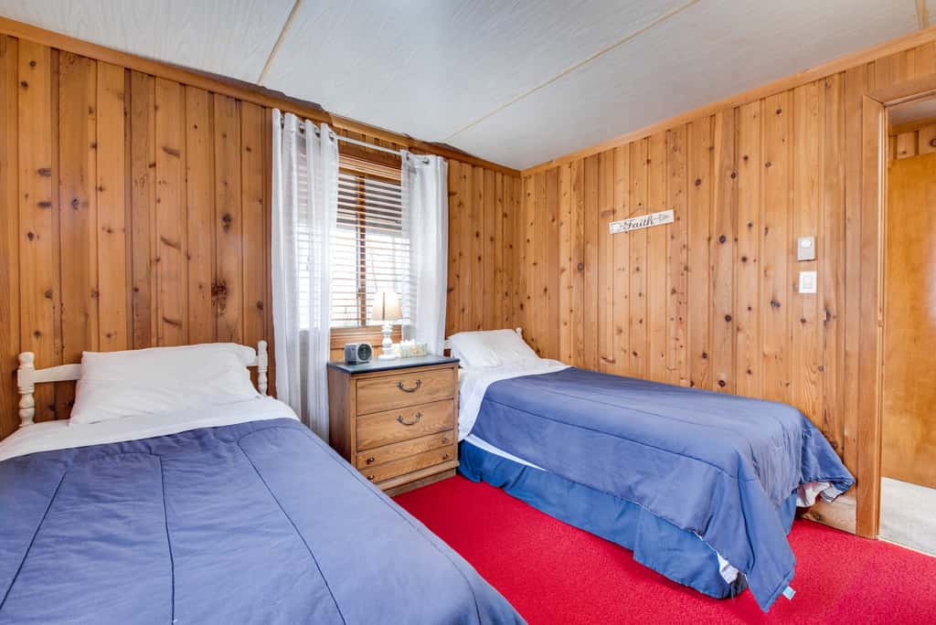 Fire Pit + Community Perks: Gouldsboro Cabin!