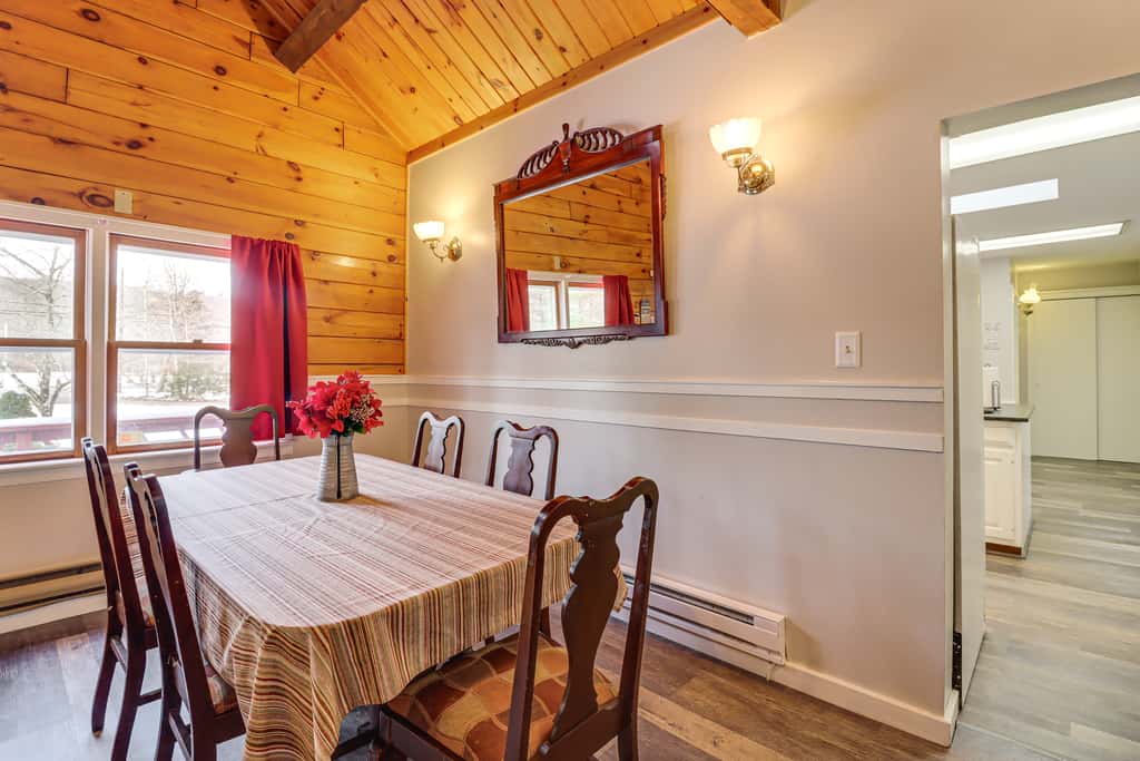 Hike + Ski: Log Cabin in East Stroudsburg!