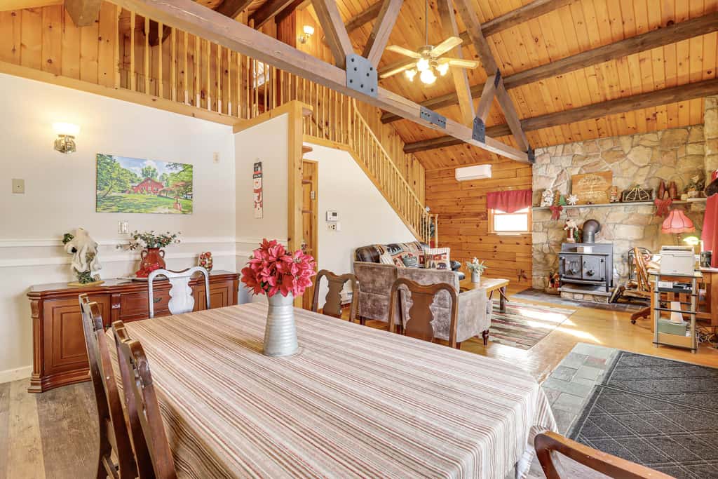 Hike + Ski: Log Cabin in East Stroudsburg!