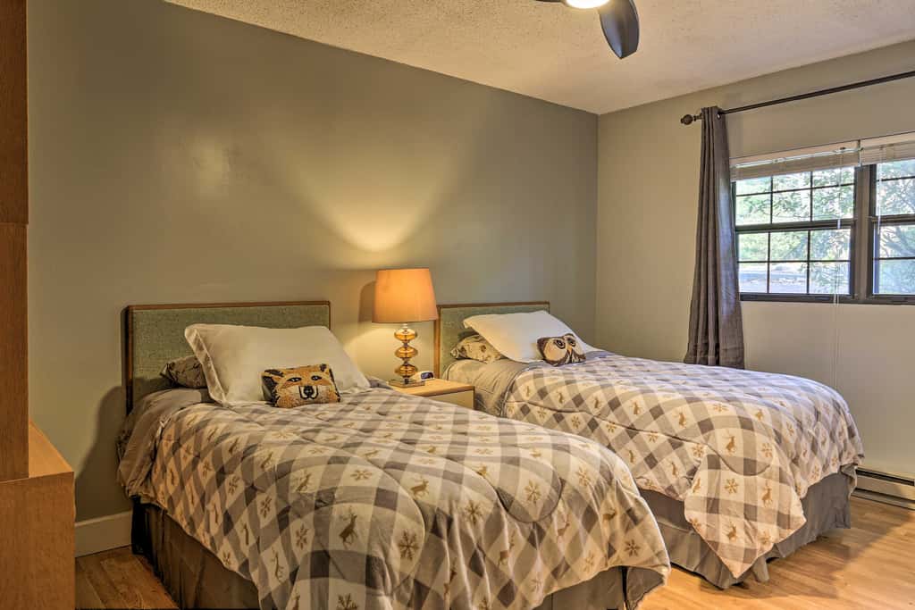 On Big Boulder Lake: Condo w/ Community Pools!