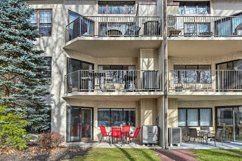 On Big Boulder Lake: Condo w/ Community Pools!