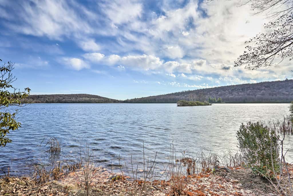 On Big Boulder Lake: Condo w/ Community Pools!