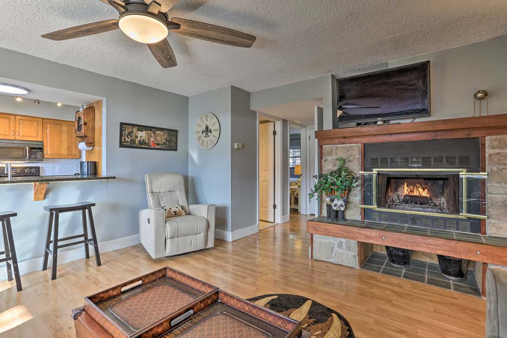 On Big Boulder Lake: Condo w/ Community Pools!
