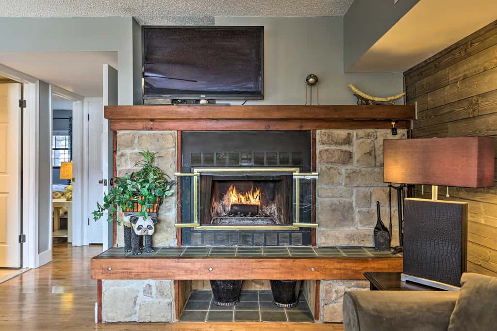 On Big Boulder Lake: Condo w/ Community Pools!