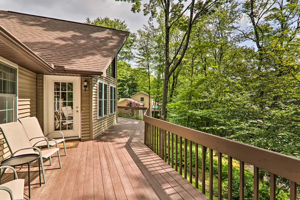 Riverview | Big Bass Lake Poconos Retreat