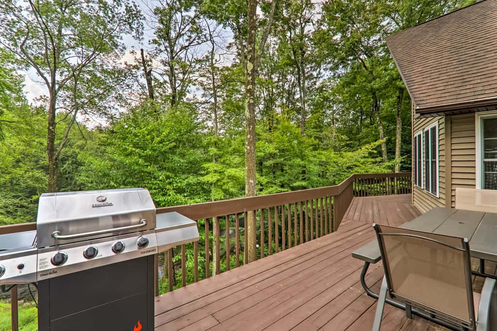 Riverview | Big Bass Lake Poconos Retreat