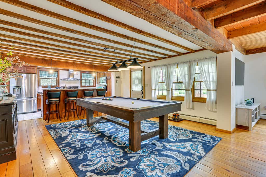 Game Room & Yard: Greentown Home Near State Park