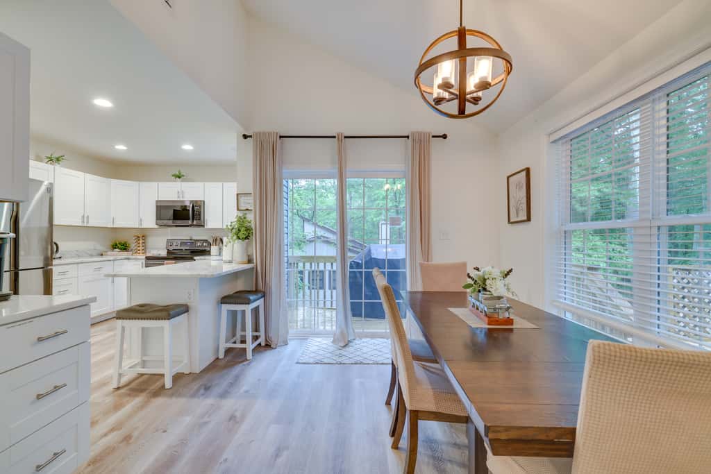 7 Mi to Camelback Mtn: Chic Penn Estates Home